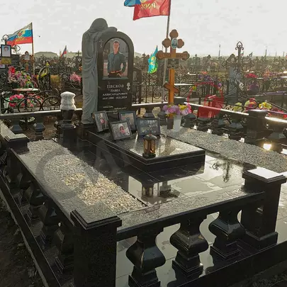 Галерея